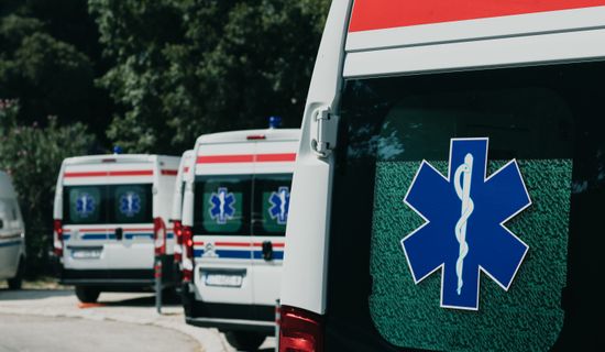 江口救护车转运病人过路高速收费吗?